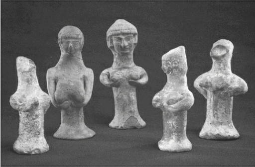 An array of pillar figurines